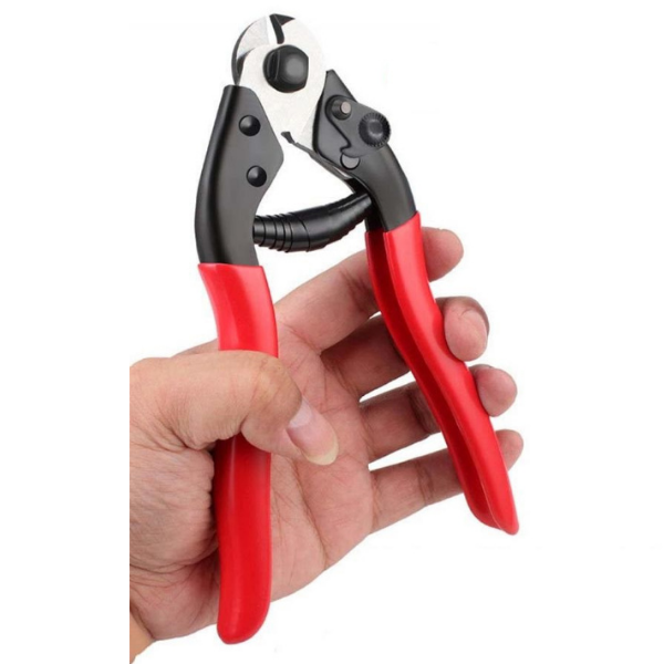 cutters held in hand