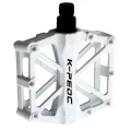 White Bike Pedals 2