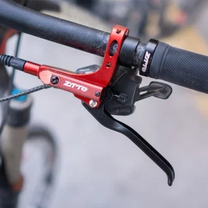 Red left brake lever on handlebar