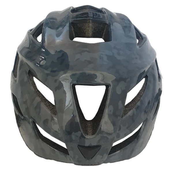back view of camo helmet
