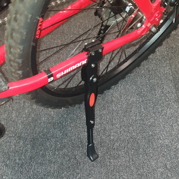 front view of kick stand for MTB