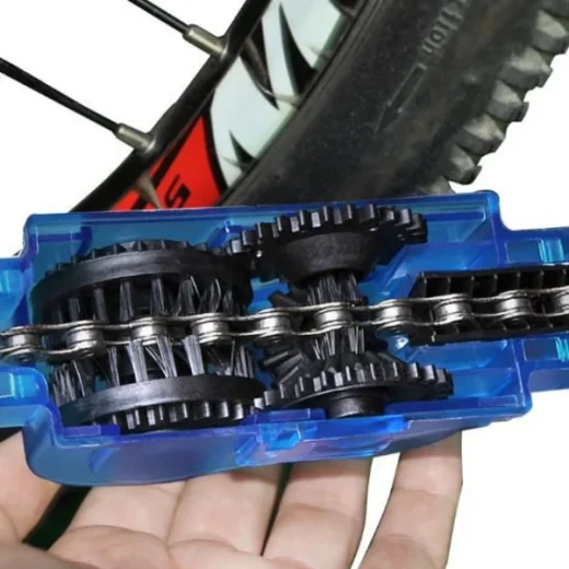 bicycle chain cleaning tool