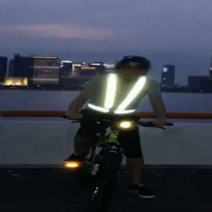 main_rflective vest for bike riding at night