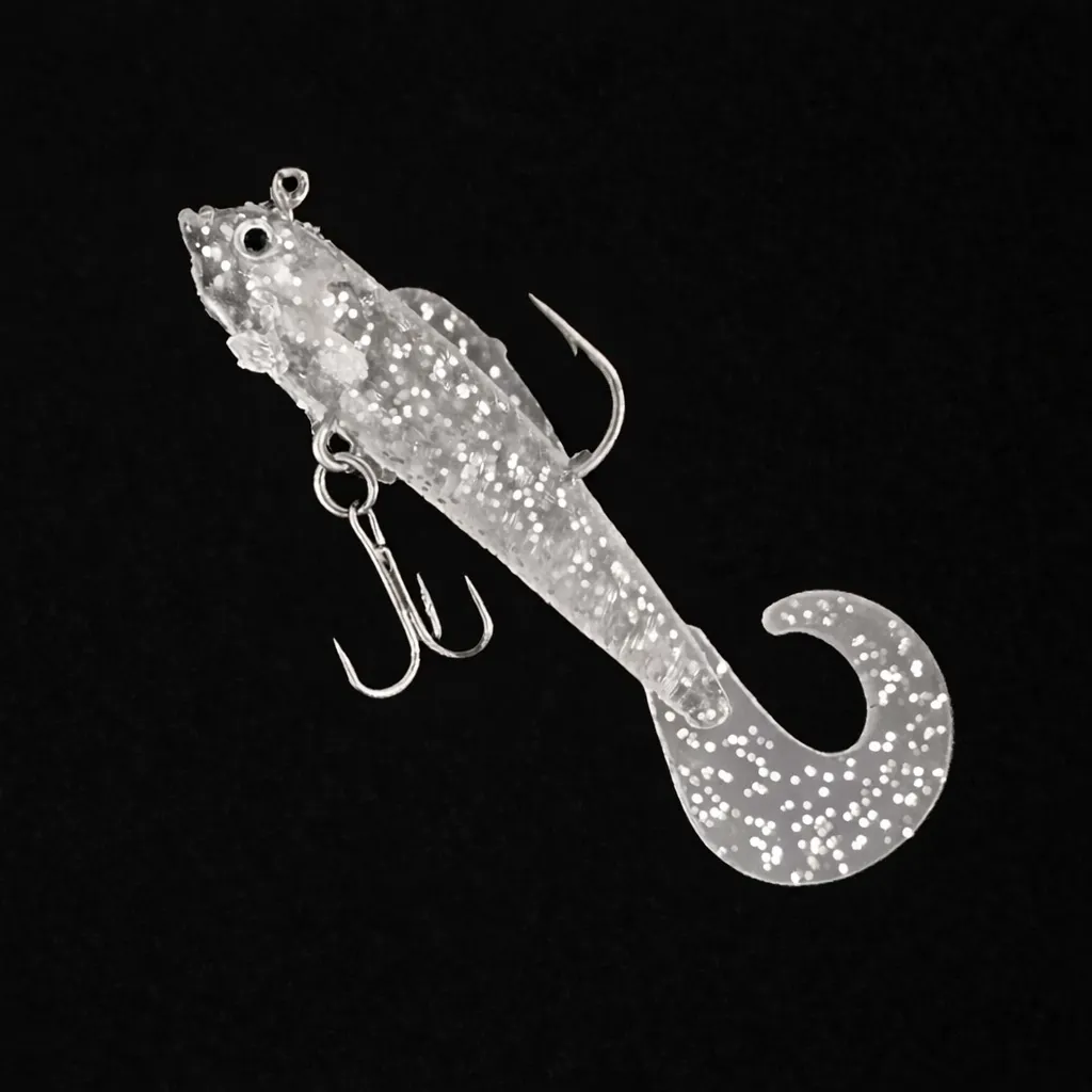Glittering lure with silver hooks